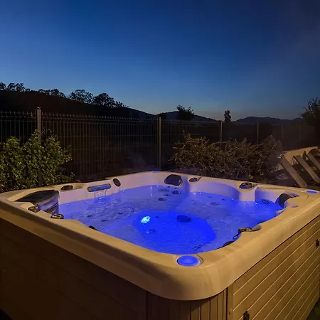 Oma Piscine Et Jacuzzi Prives Villa